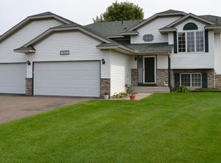 7055 Eagle Trl, Centerville, MN 55038