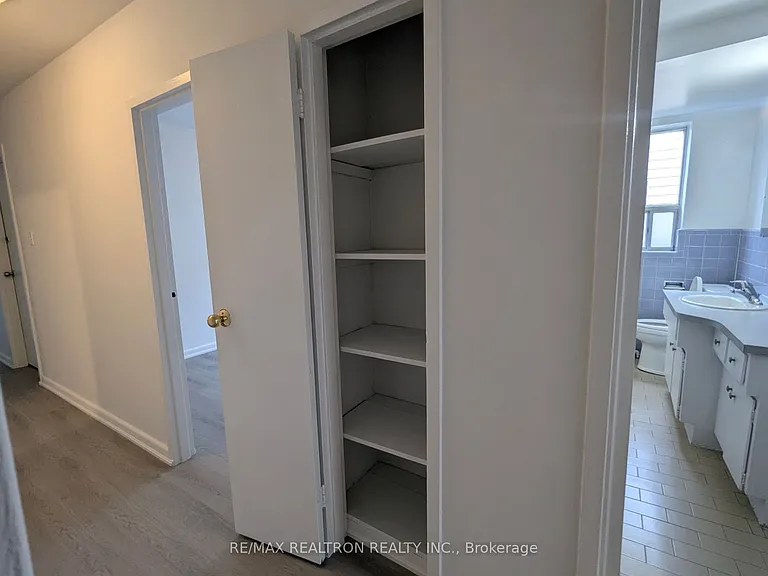 40 Meadowbrook Rd #4 — Photo 19