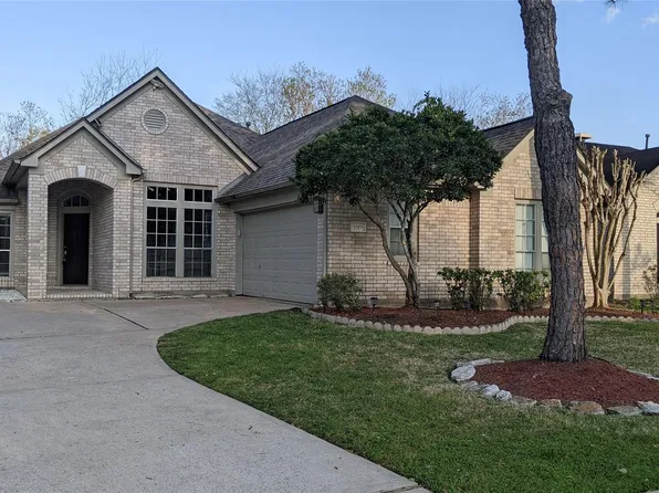 3519 Deerbrook Ct, Pearland, TX 77584