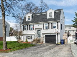 225 Long Pond Dr, Dracut, MA 01826