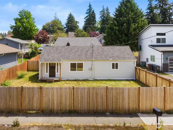 8823 S Yakima Avenue, Tacoma, WA 98444