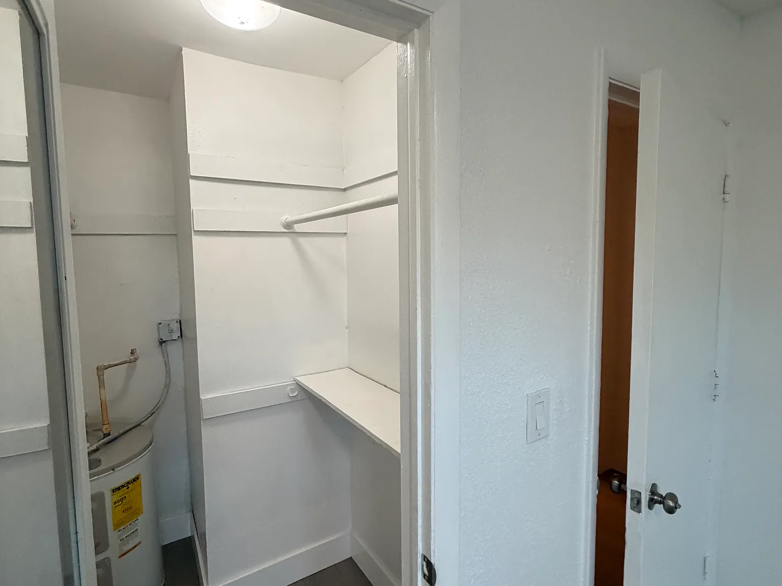 3 bed, $2,900 — Photo 4