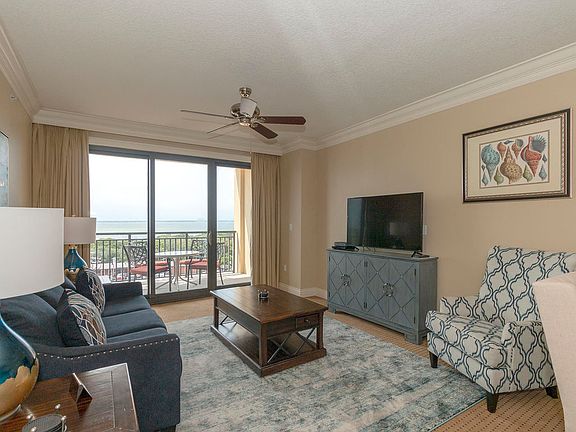 2nd image of 10 Harbor Blvd #W327