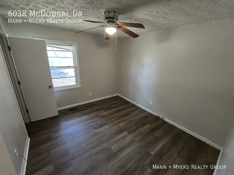 6038 McDougal Dr — Photo 21