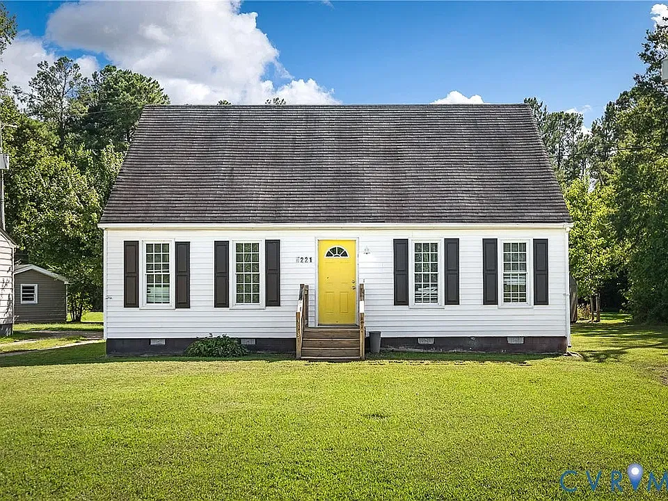 4221 Hickory Rd