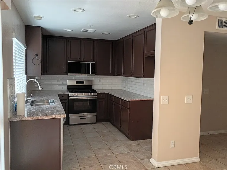 7631 Perth Ln — Photo 20