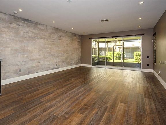 5th image of 6818 Slaven Dr