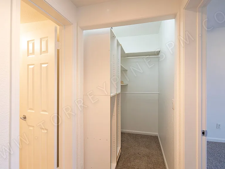 4626 Albuquerque Street — Photo 7