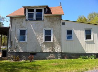 96 Wallace Hill Rd, Plattsburgh, NY 12901