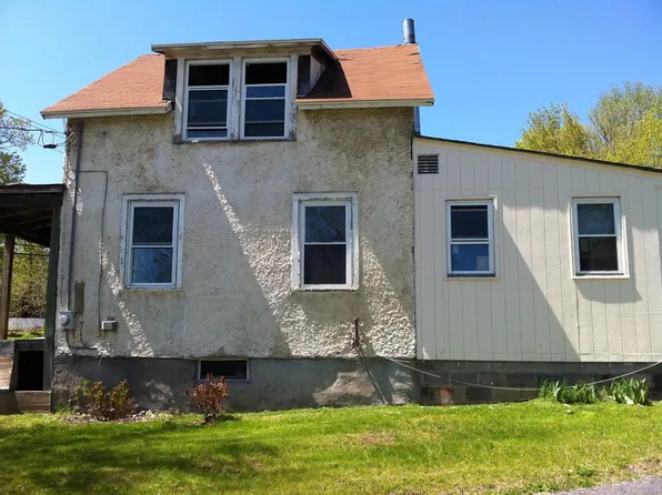 96 Wallace Hill Rd, Plattsburgh, NY 12901
