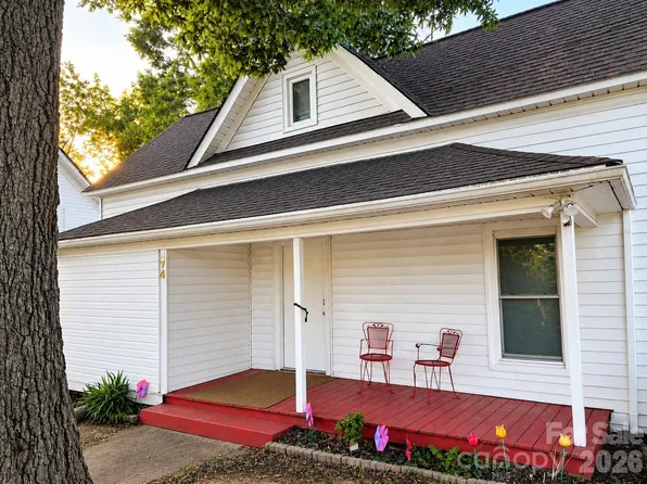 74 Meadow Ave NE, Concord, NC 28025