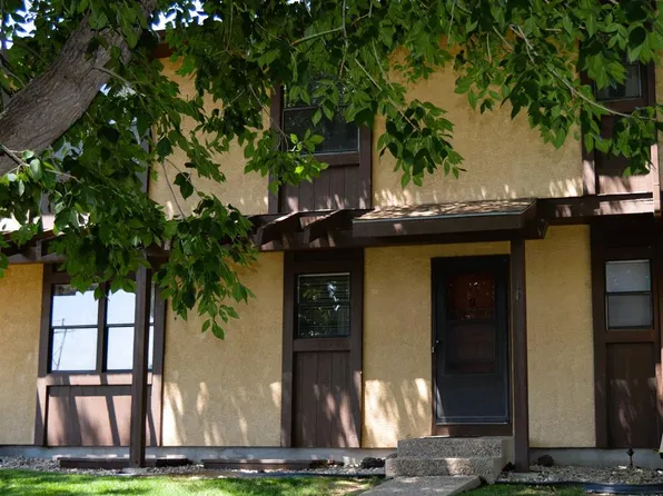 43 Glenroyal Dr Unit Q, Pueblo, CO 81005