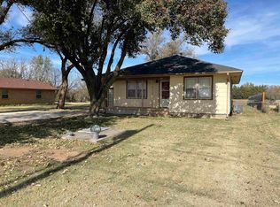 2214 Norman Rd, Enid, OK 73703