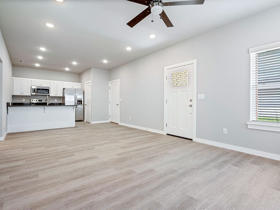 253 N Wild Goose Ave Farmington AR Zillow