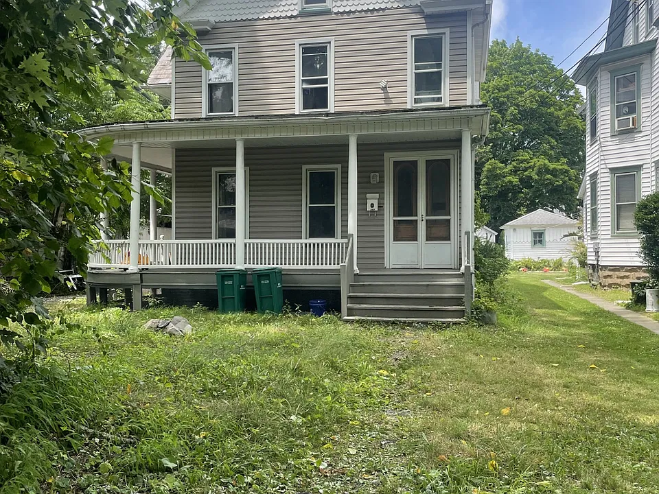 142 Analomink St #1