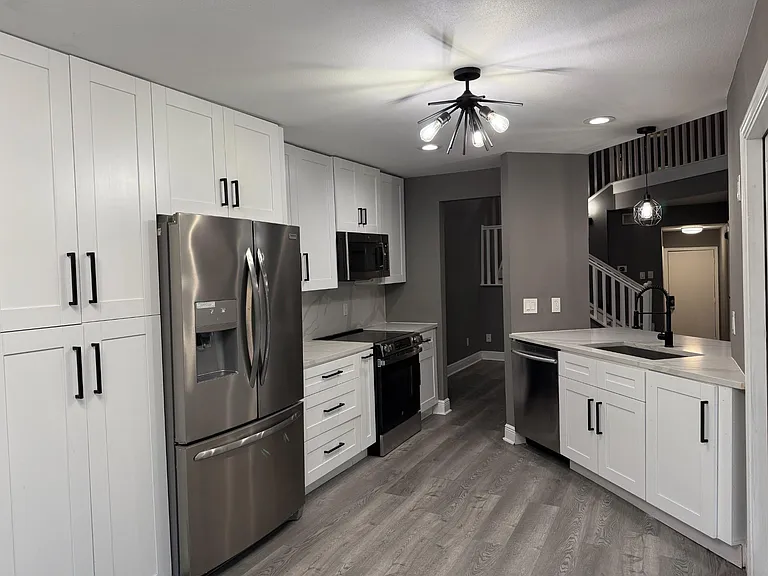 9400 Doliver Dr #34 — Photo 13