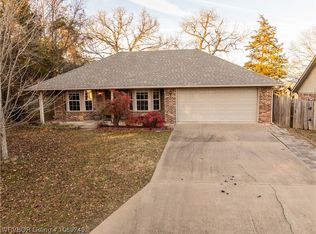 4221 Elm St, Van Buren, AR 72956