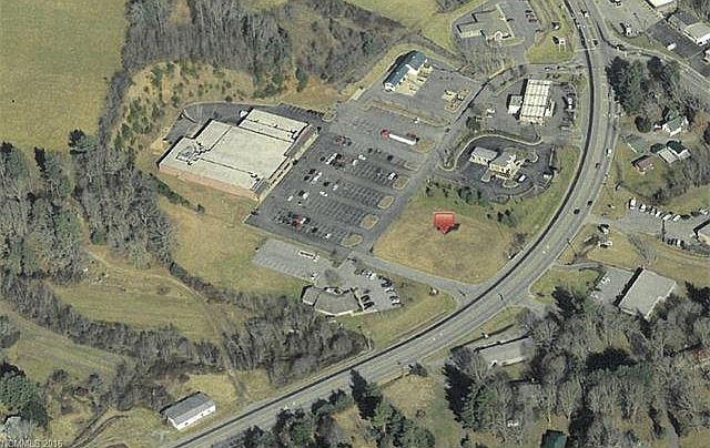 1st image of 128 Cross Road Dr
