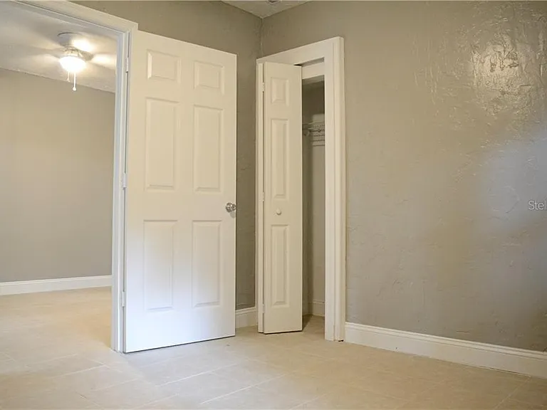 647 S Delaware Ave — Photo 11