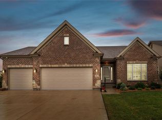 706 Ridgepointe Court Lake, Lake Saint Louis, MO 63367