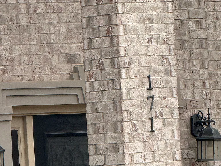 2001 Jessica Way — Photo 2