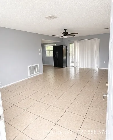 8447 Paxton Dr — Photo 42