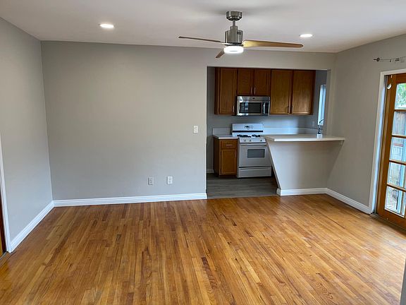 3rd image of 3102 G St #1