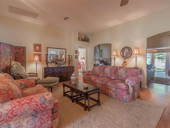 3rd image of 1016 Diego Ct