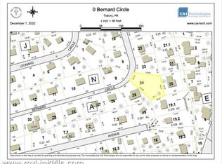 0 Bernard Cir, Vineyard Haven, MA 02568