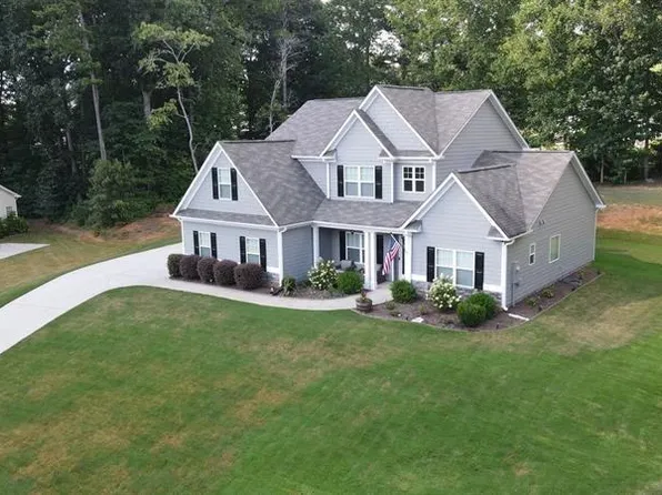 214 Copper Stem Dr, Dallas, GA 30157
