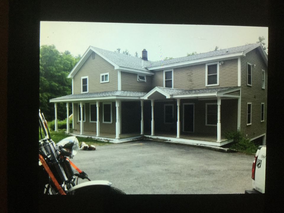 2nd image of 41 W Main St