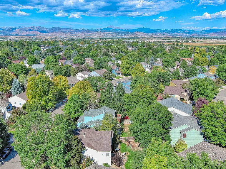 802 Timothy Dr — Photo 18