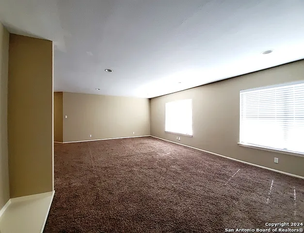 3207 Sackville Dr — Photo 24