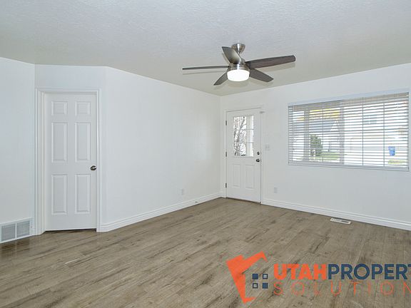 2nd image of 7708 N Wyatt Earp Ave