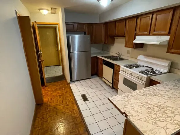 North Campus 2 bedroom 1 bath apartments