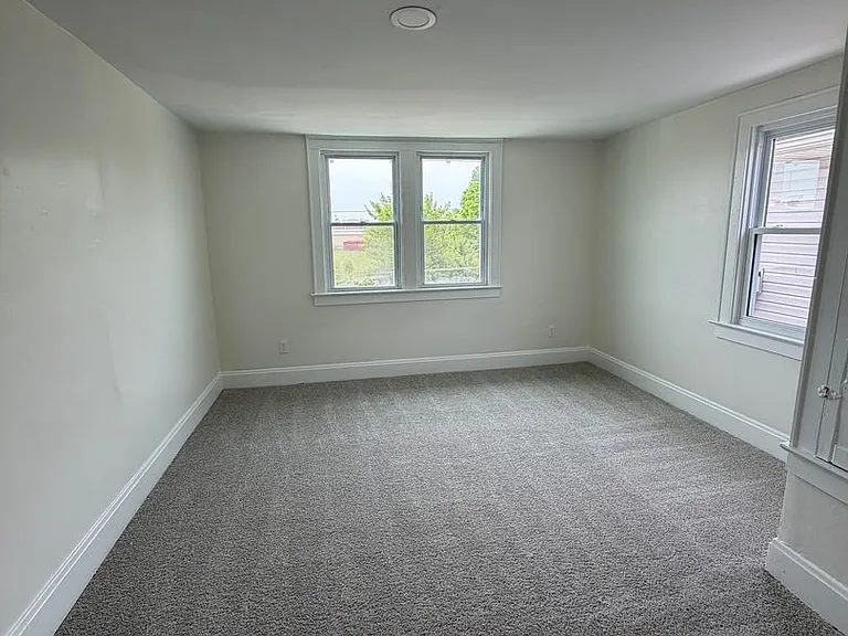 726 Frebis Ave — Photo 11