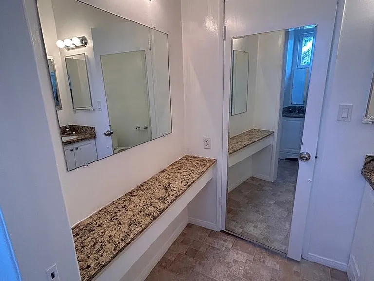 2155 La Canada Crest Dr — Photo 12