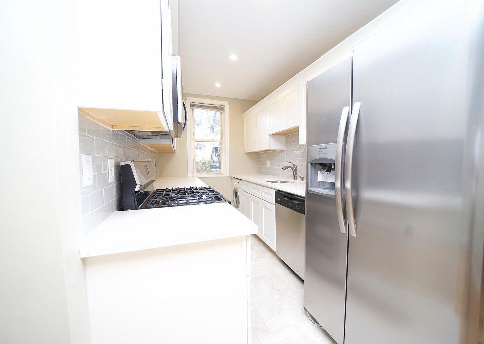 1st image of 5810 Avenue T #167C