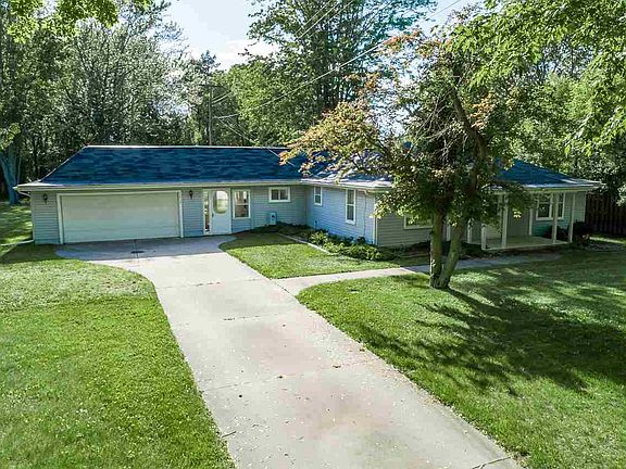2nd image of 1418 Waldo Ct