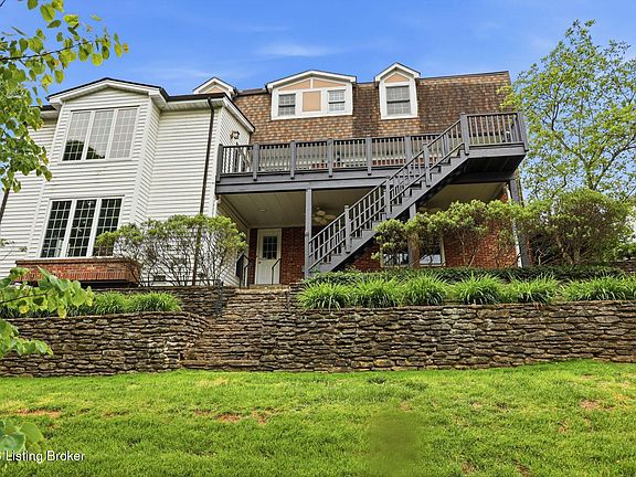 4th image of 710 Daneshall Dr