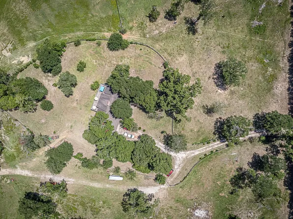 26298 Highway 105 W, Montgomery, TX 77356
