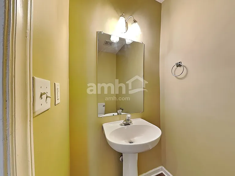 7609 Prairie Rose Ln — Photo 11