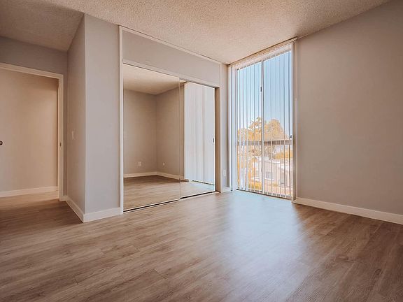 4th image of 8011 Romaine St #320