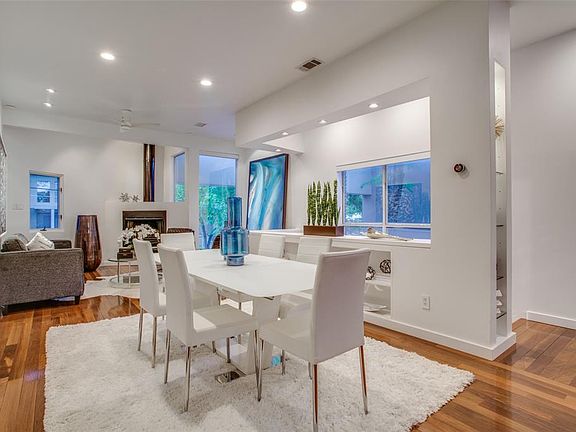 4th image of 4241 Buena Vista St APT 7