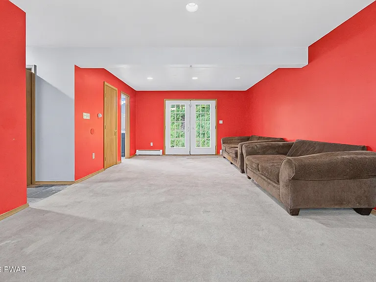 115 Blackberry Dr — Photo 34