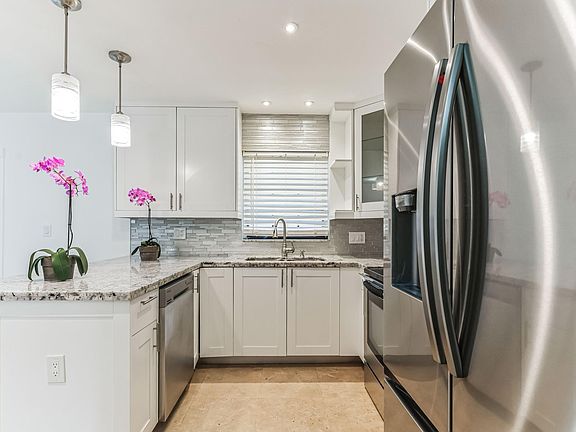 2nd image of 17922 NW 68th Avenue #32