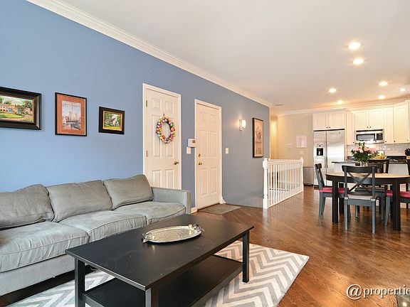 Living Room/Dining Room
