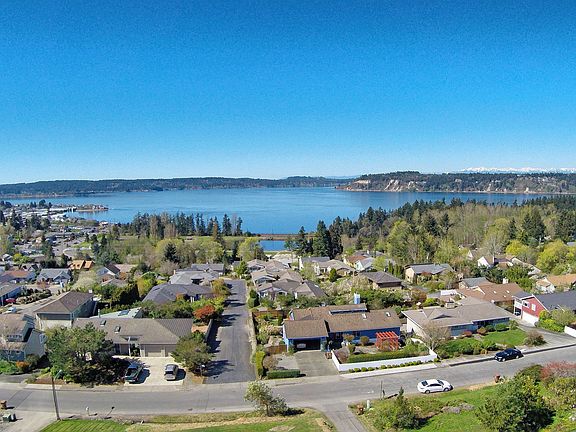 5th image of 1307 S Sunset Dr