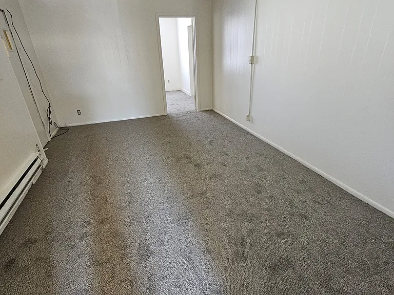 110 7th St #1 — Photo 5