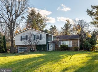 427 Brook Dr, Spring City, PA 19475